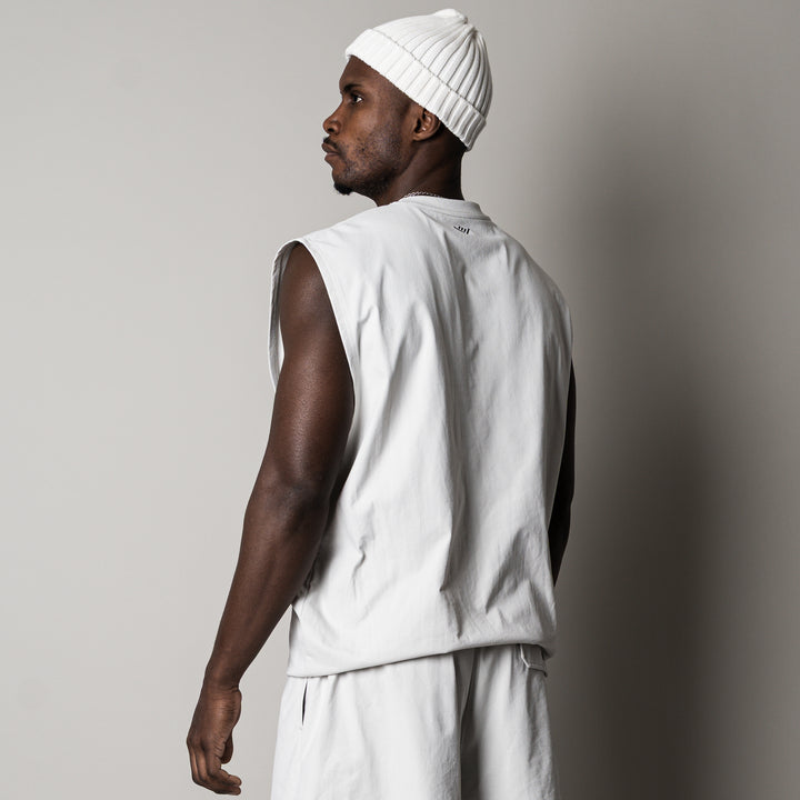 【6/12(金)発売】META DRY TUCK IN SLEEVELESS SHIRT