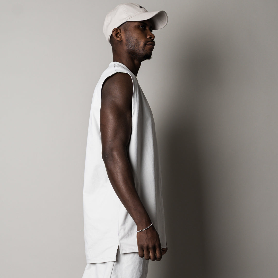 【3/13(金)発売】QUAD LOGO META EASY SLEEVELESS SHIRT