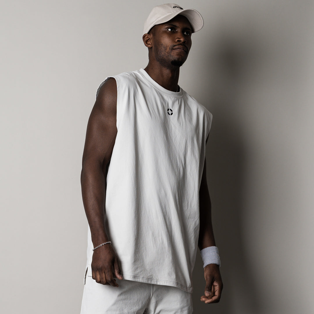 【3/13(金)発売】QUAD LOGO META EASY SLEEVELESS SHIRT