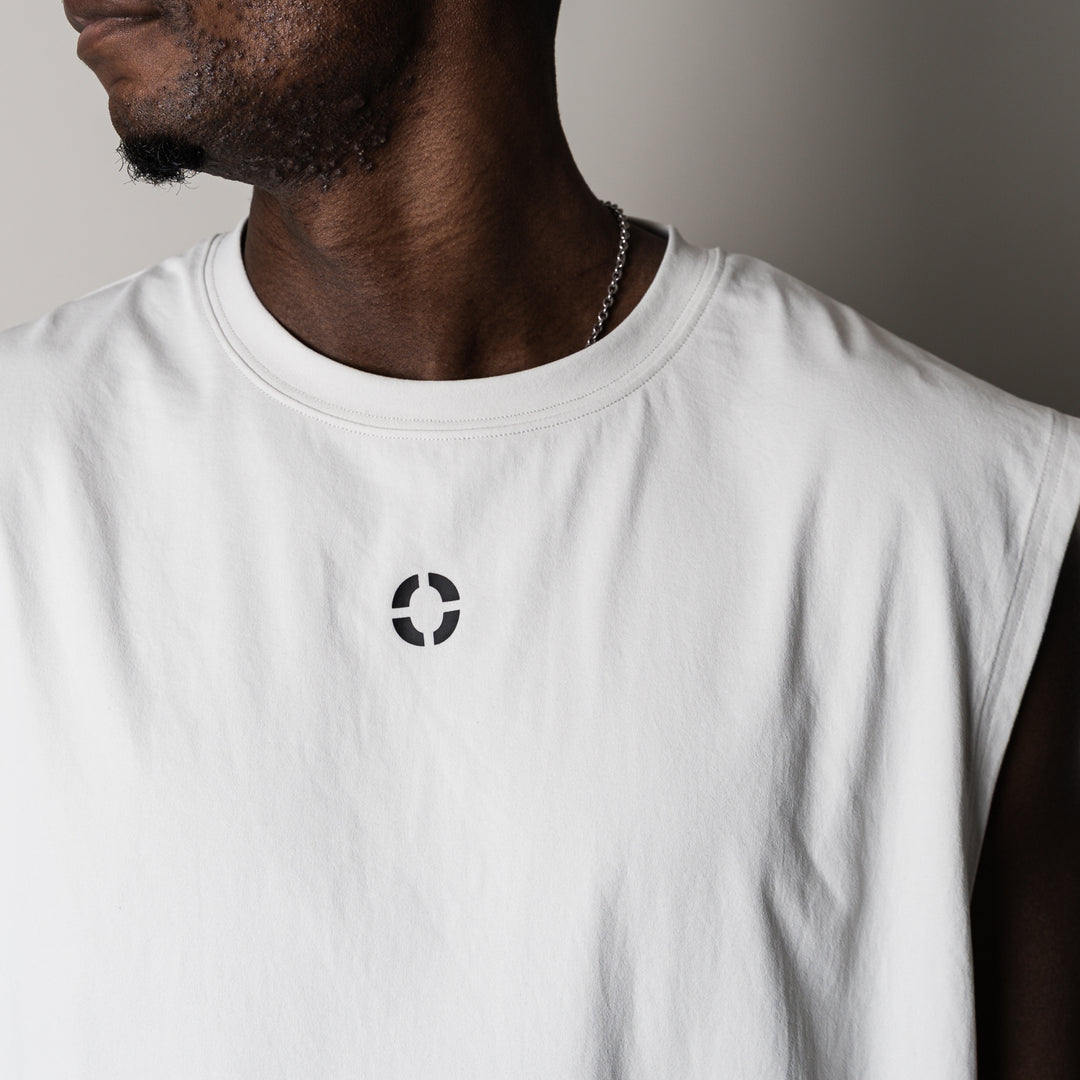 【3/13(金)発売】QUAD LOGO META EASY SLEEVELESS SHIRT