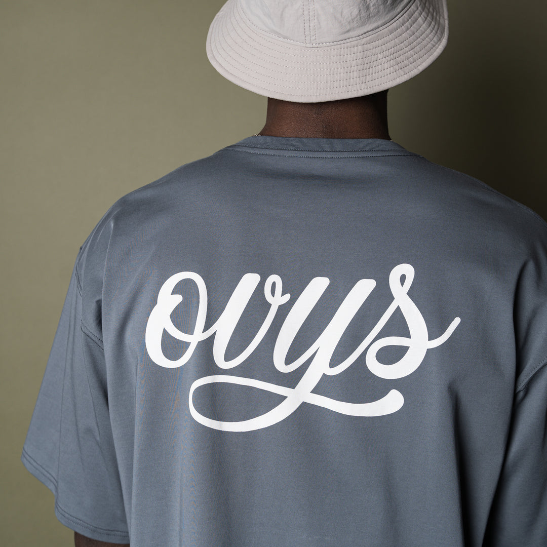 【3/20(金)発売】SSJ SCRIPT OVERSIZED PKT SS TEE