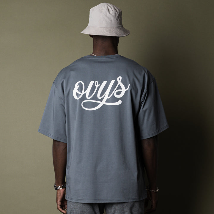 【3/20(金)発売】SSJ SCRIPT OVERSIZED PKT SS TEE