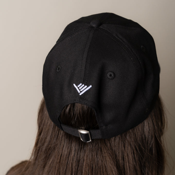 【2/27(金)発売】BASIC LOGO EMB CAP