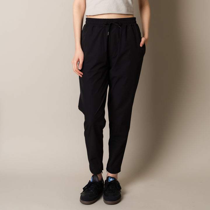 【3/1(日)発売】WMNS NYLON JOGGER PANTS