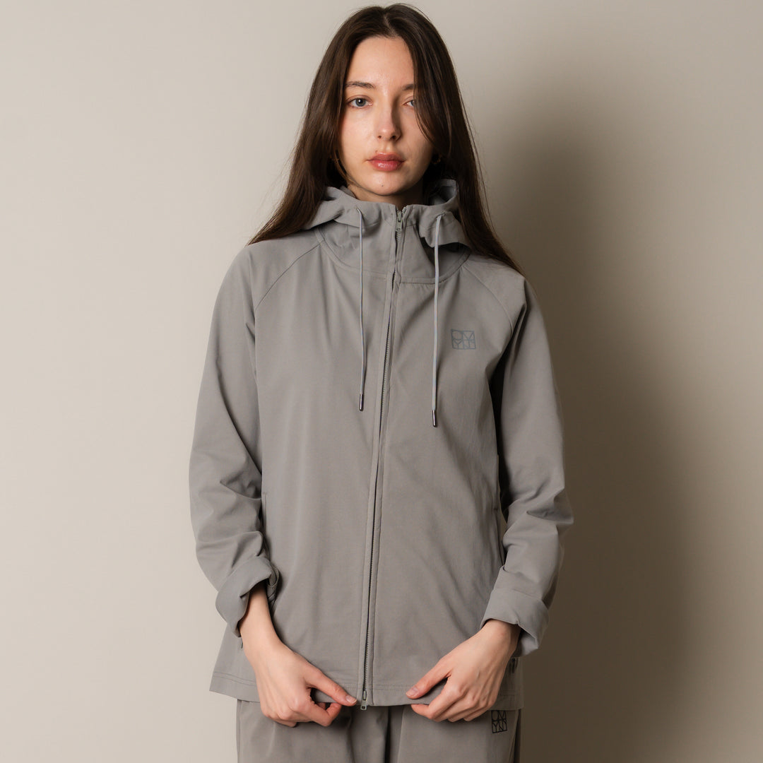 【3/15(日)発売】WMNS META ZIP UP HOODIE