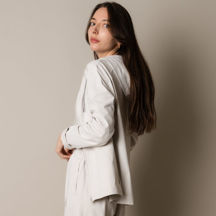 【3/15(日)発売】WMNS META ZIP UP HOODIE