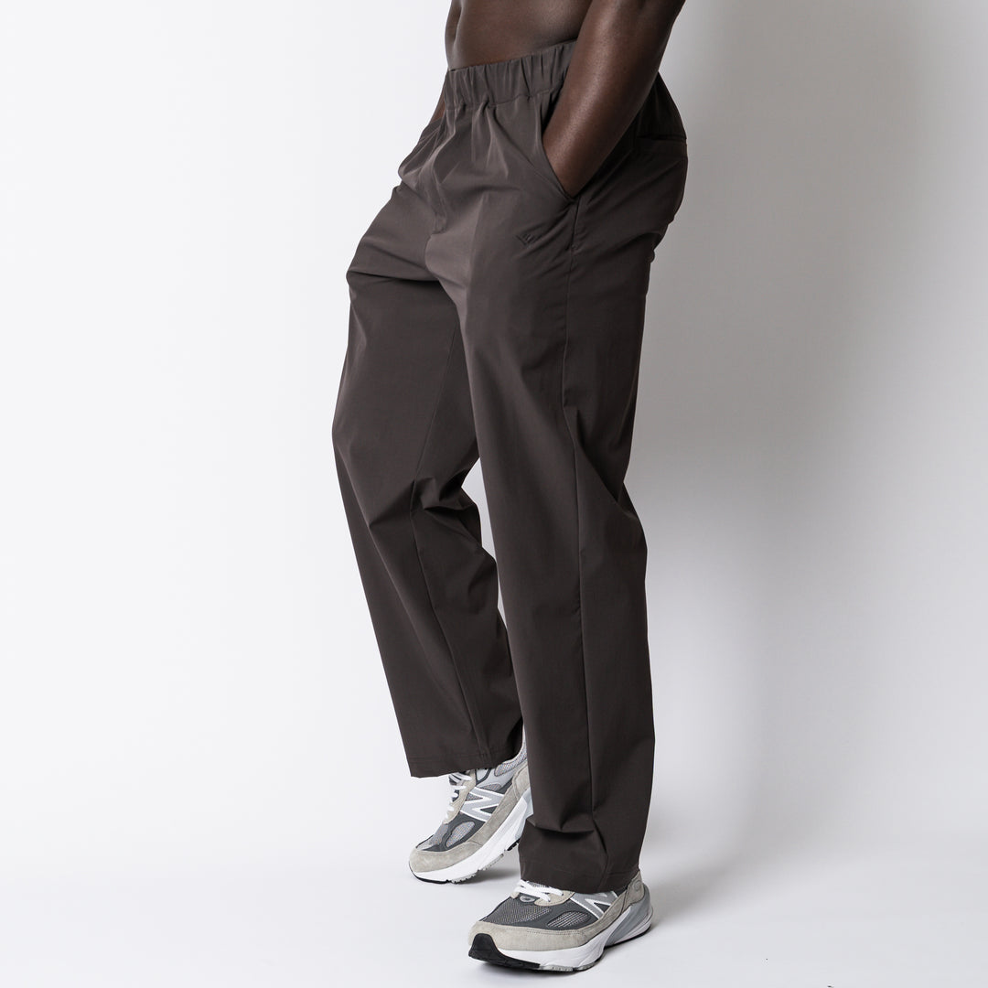 【10/2(金) 発売】WORKOUT NYLON STRAIGHT PANTS