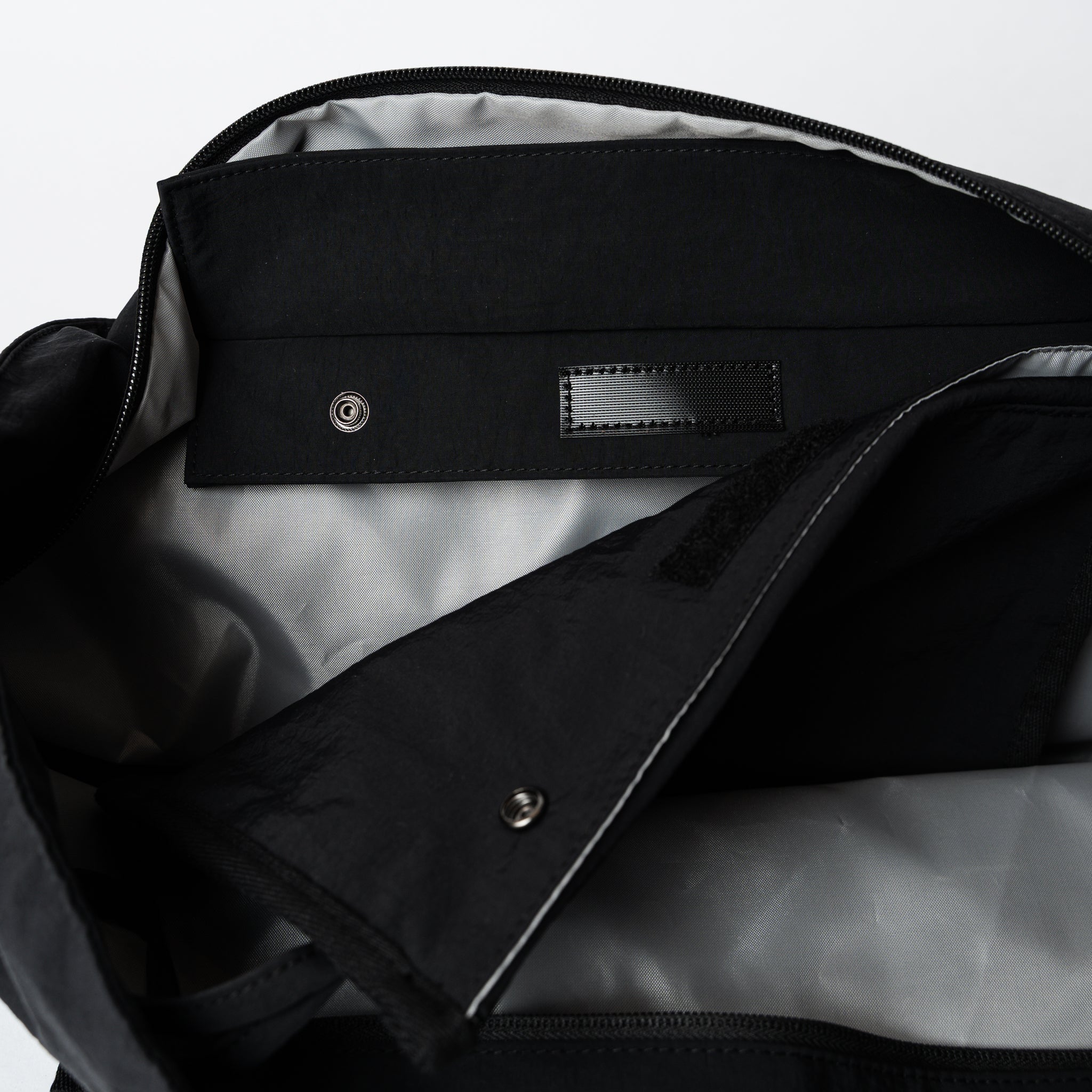 DETACHABLE UTILITY BOSTON BAG – ovys(オーヴィーズ)