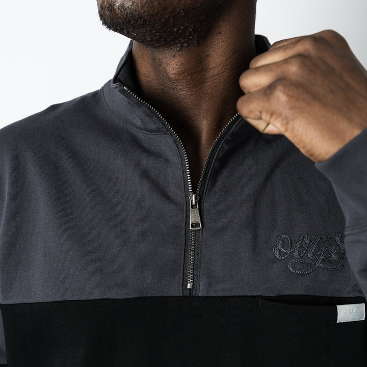 【2/27(金)発売】PANELED HALF ZIP COTTON LS SHIRT