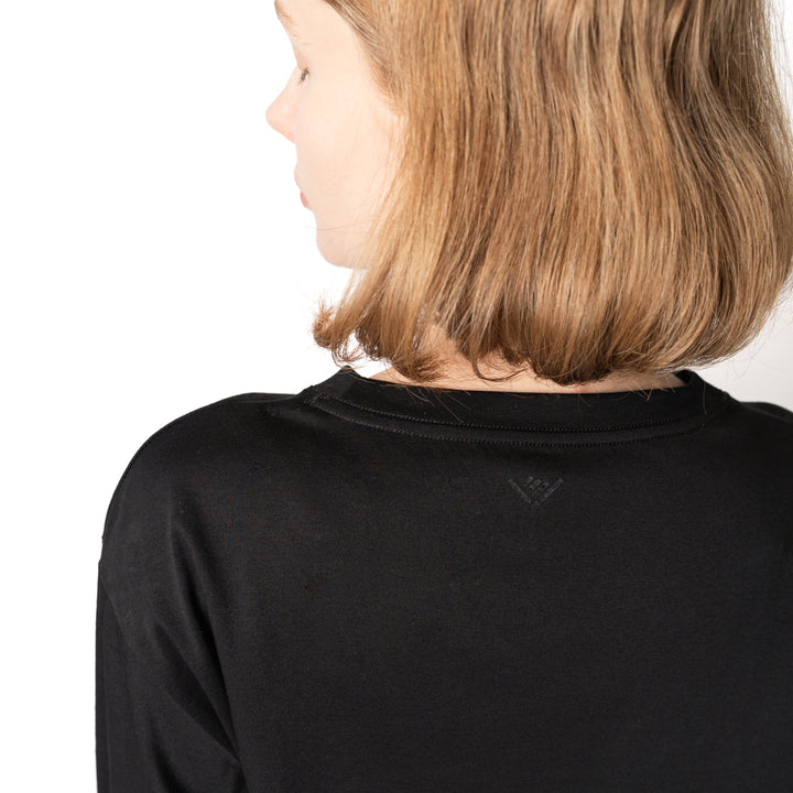 【10/25(日) 発売】WMNS SMOOTH HEM ADJUSTABLE LS TEE