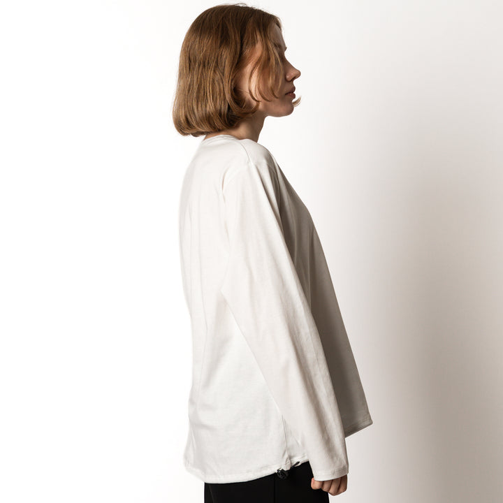 【10/25(日) 発売】WMNS SMOOTH HEM ADJUSTABLE LS TEE