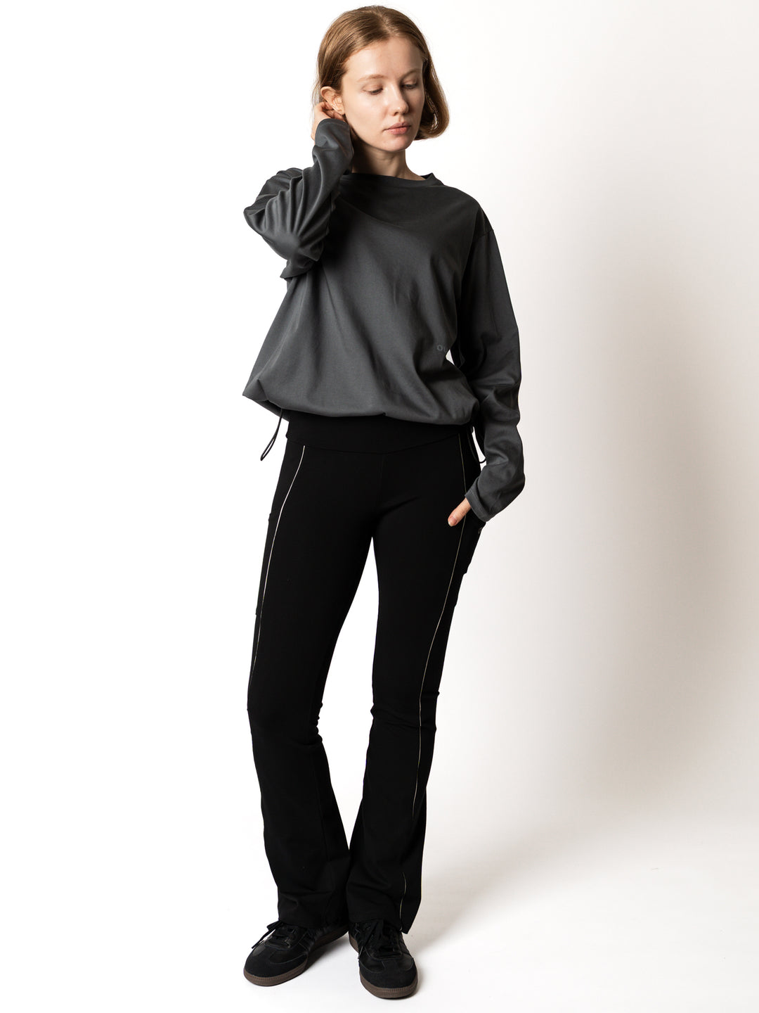【10/25(日) 発売】WMNS SMOOTH HEM ADJUSTABLE LS TEE