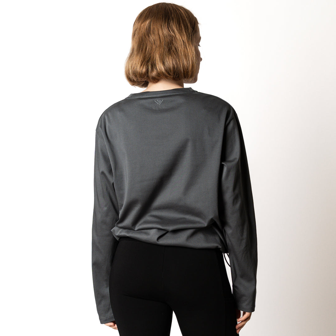 【10/25(日) 発売】WMNS SMOOTH HEM ADJUSTABLE LS TEE