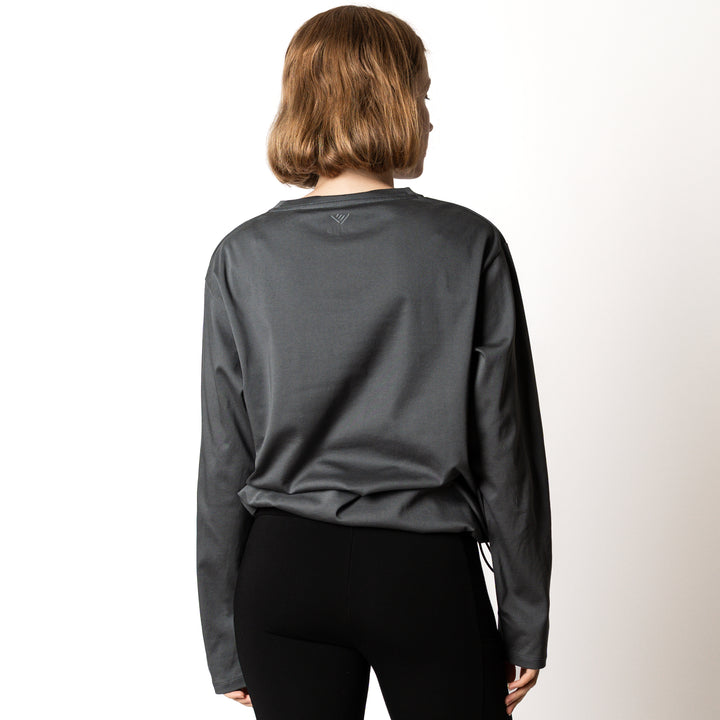 【10/25(日) 発売】WMNS SMOOTH HEM ADJUSTABLE LS TEE