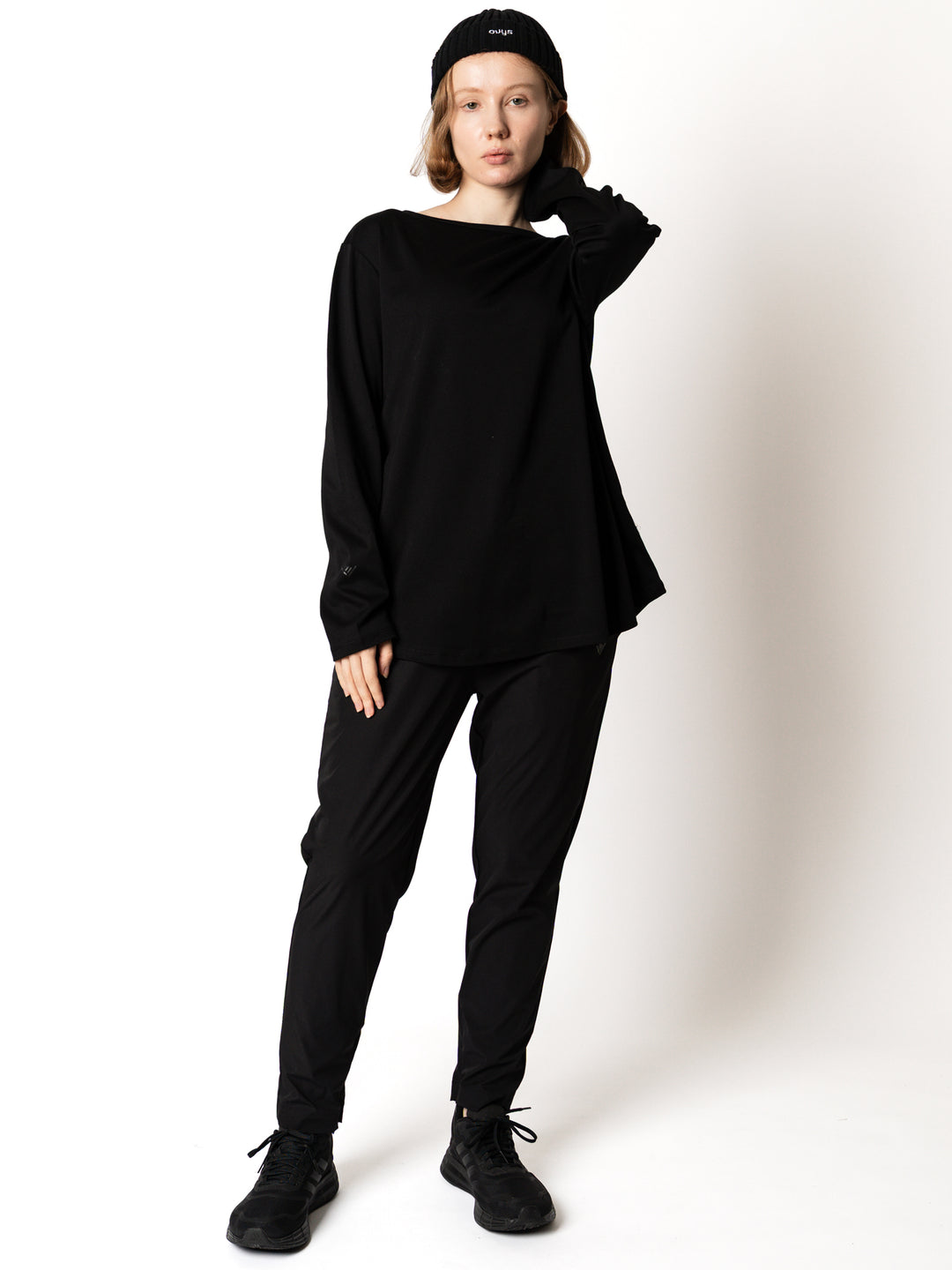 【10/25(日) 発売】WMNS SMOOTH ROUND SLIT LS TEE