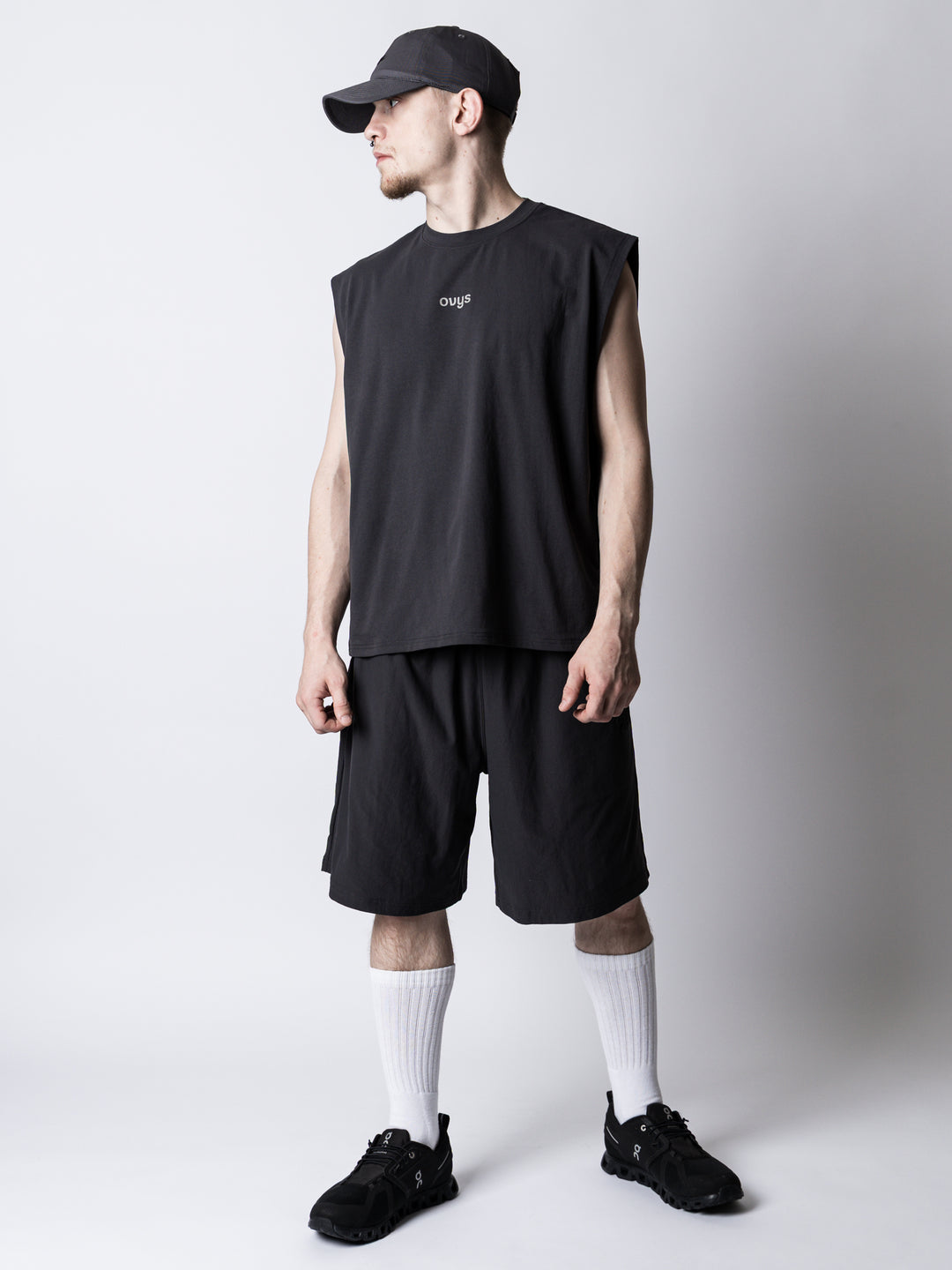 【6/12(金)発売】META DRY BOXY SLEEVELESS SHIRT