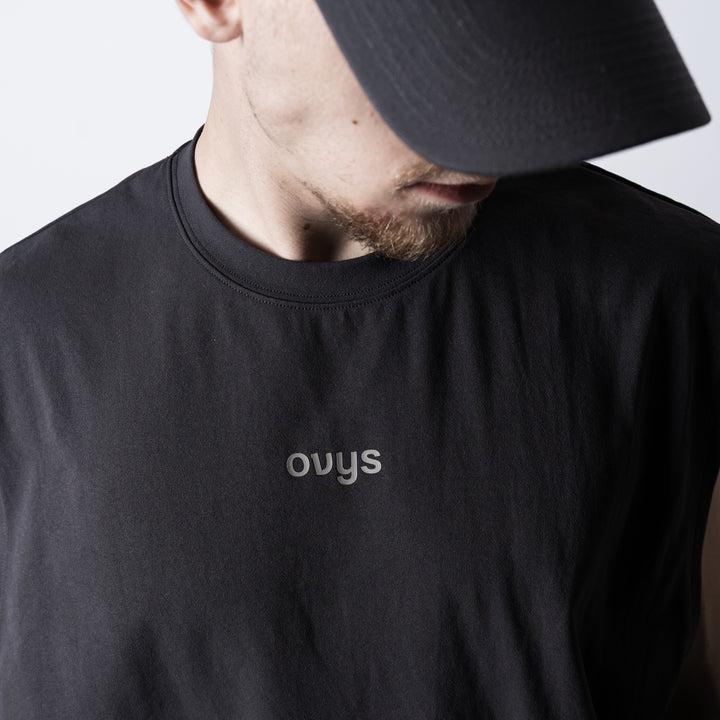 【6/12(金)発売】META DRY BOXY SLEEVELESS SHIRT