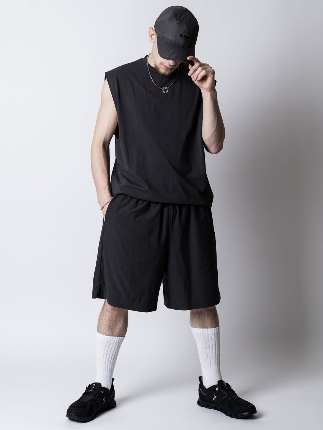 【6/12(金)発売】META DRY TUCK IN SLEEVELESS SHIRT