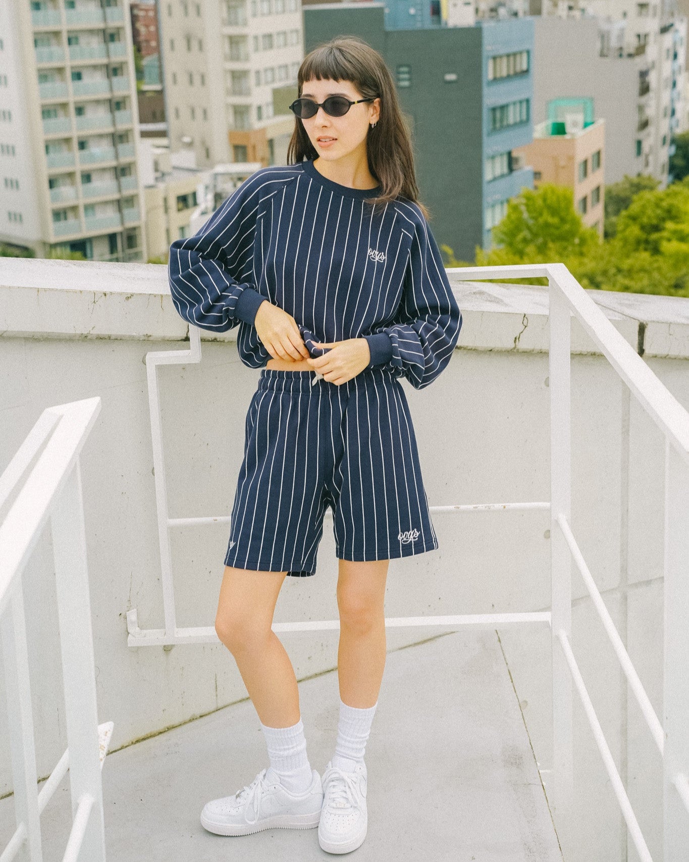 レディース【ovys公式】ストライプスウェットクルーネック – ovys