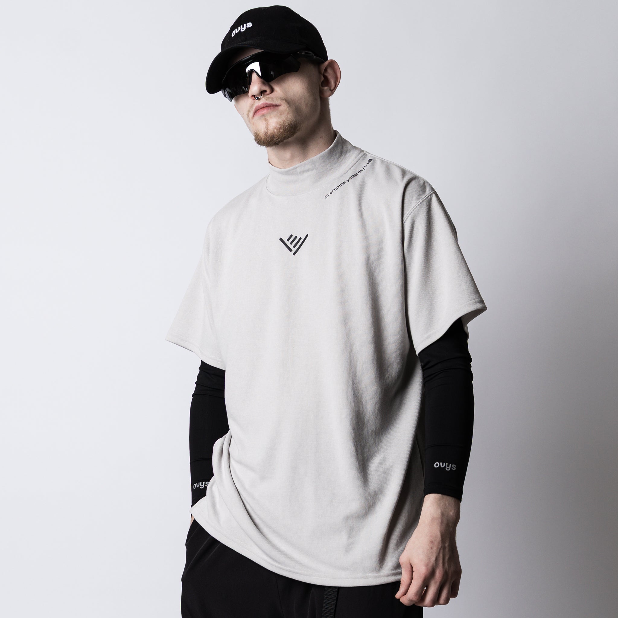 メンズ【ovys公式】モックネックバックメッシュTシャツ／MOCK NECK
