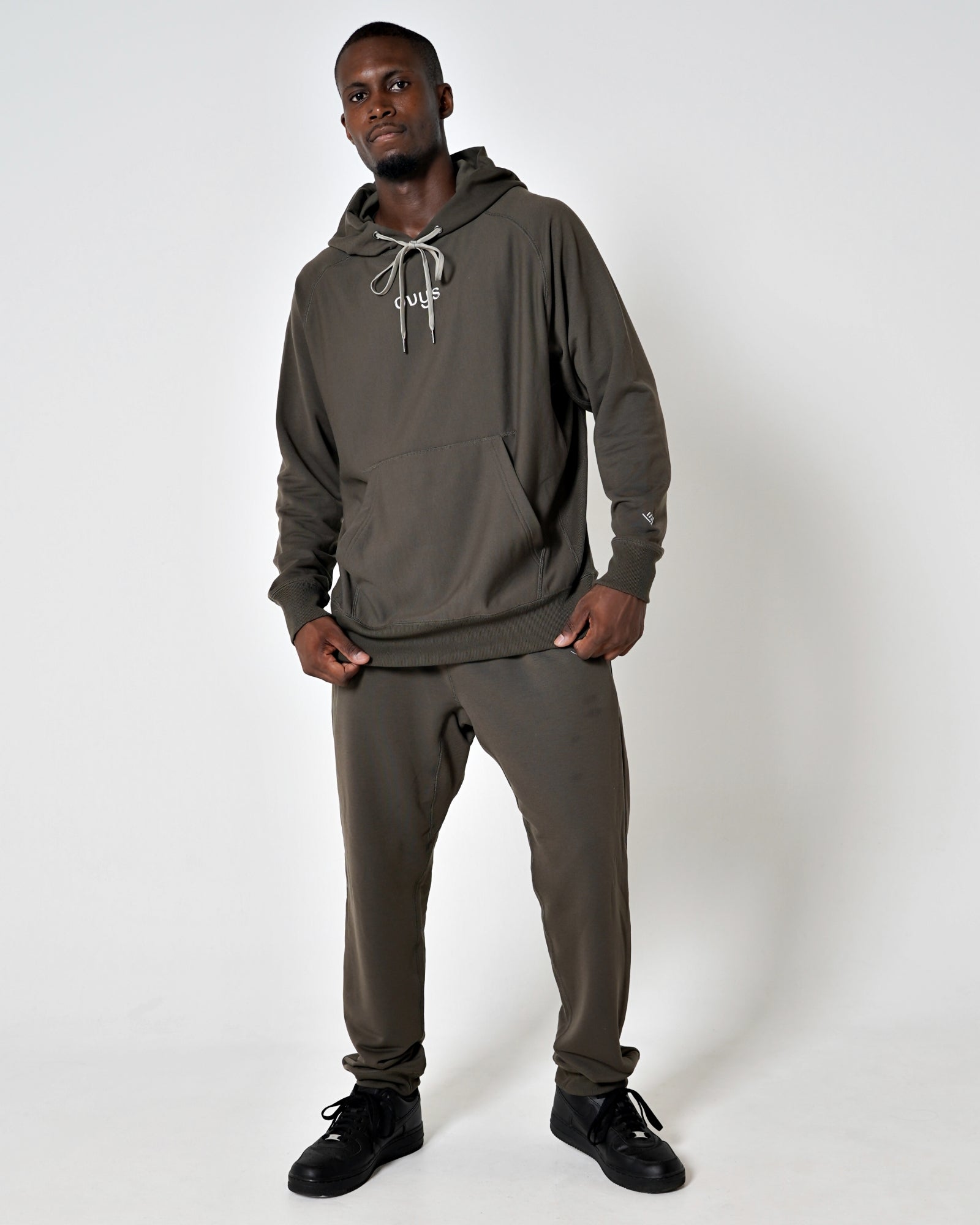 メンズ【ovys公式】PEQDスウェットフーディ／PEQD SWEAT HOODIE – ovys(オーヴィーズ)