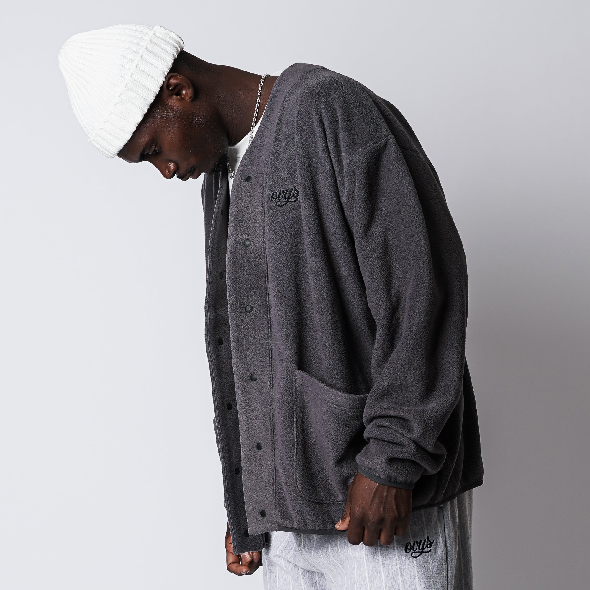 Ovy カーディガン Super Comeback Lamb Wool Crew Neck Cardigan (black) | OVY