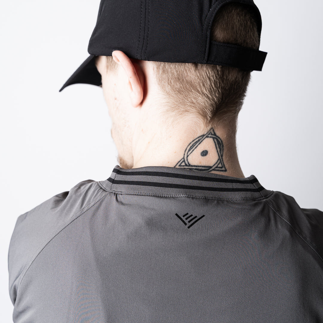 WARM WORKOUT NYLON V-NECK PISTE