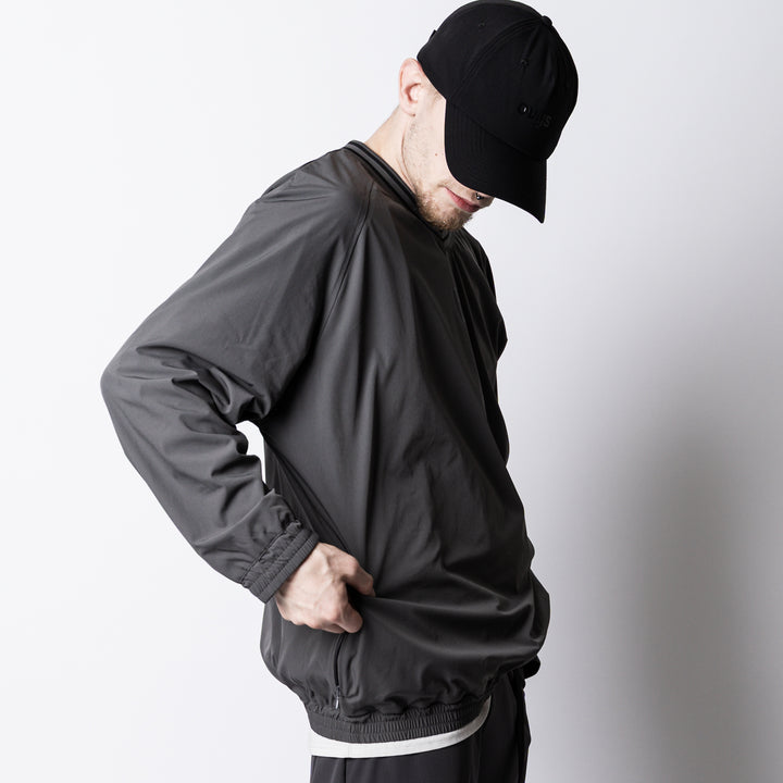 WARM WORKOUT NYLON V-NECK PISTE