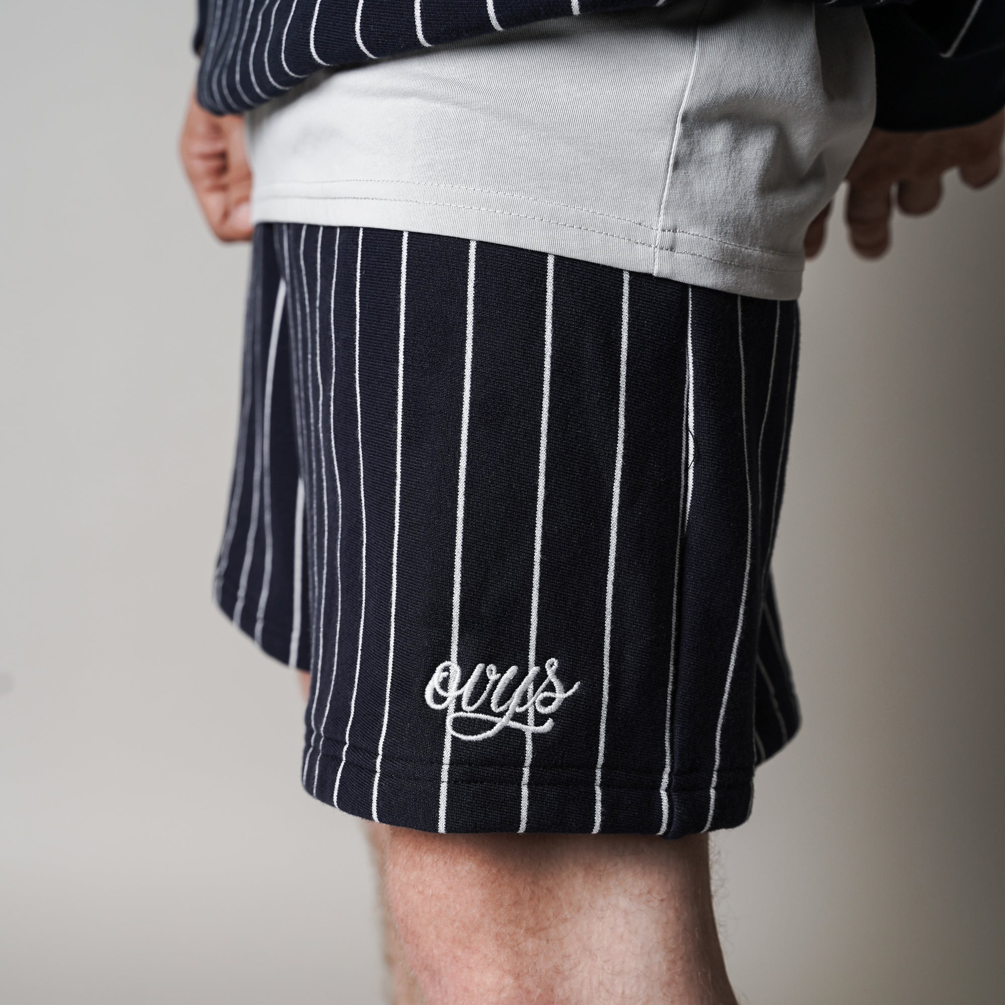 メンズ【ovys公式】ストライプスウェットショートパンツ – ovys