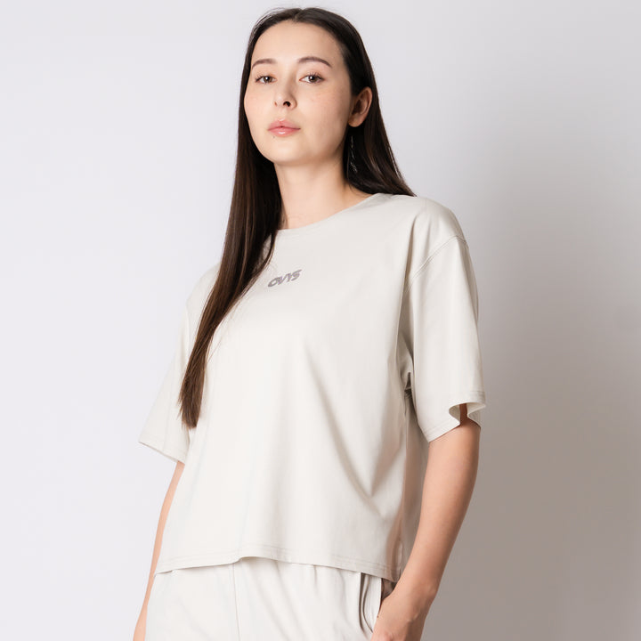 WMNS SSJ MULTI LINE HS TEE