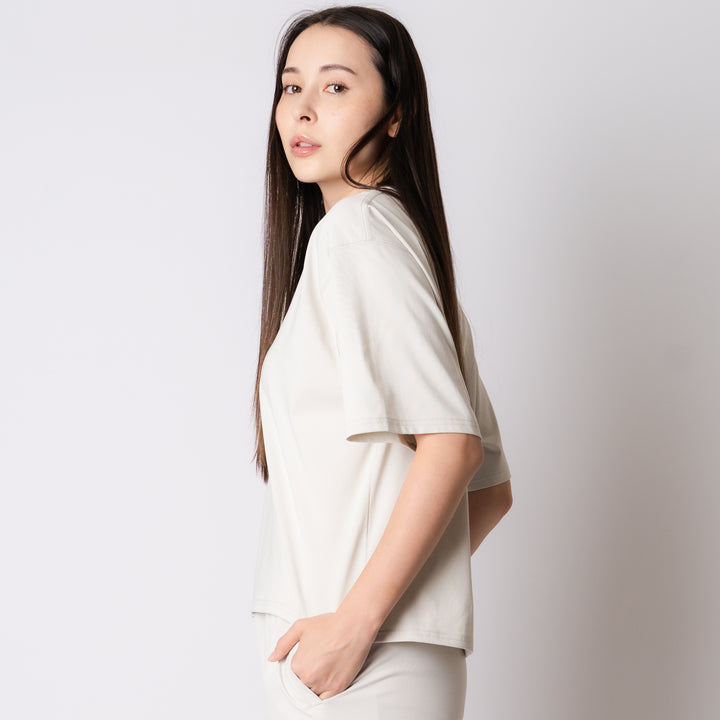 WMNS SSJ MULTI LINE HS TEE