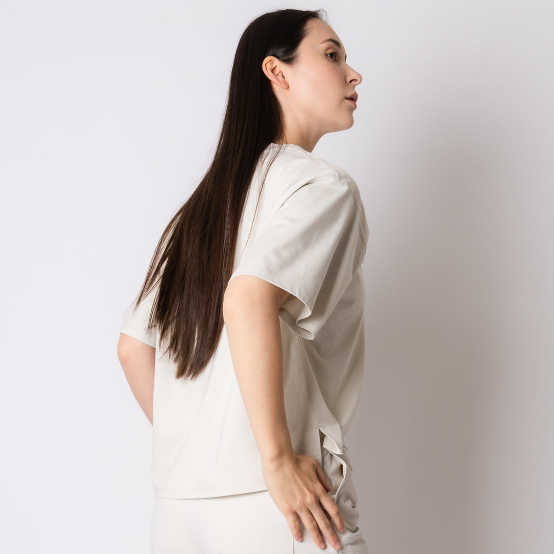 WMNS SSJ MULTI LINE HS TEE
