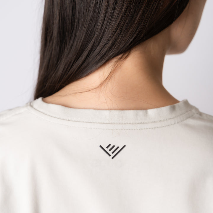 WMNS SSJ MULTI LINE HS TEE