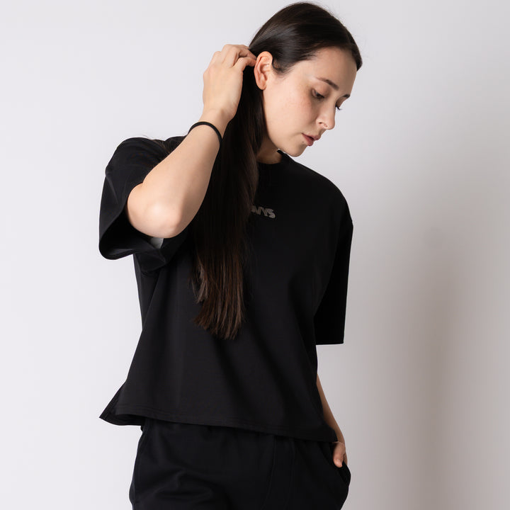 WMNS SSJ MULTI LINE HS TEE