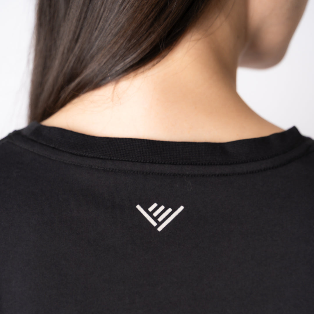 WMNS SSJ MULTI LINE HS TEE