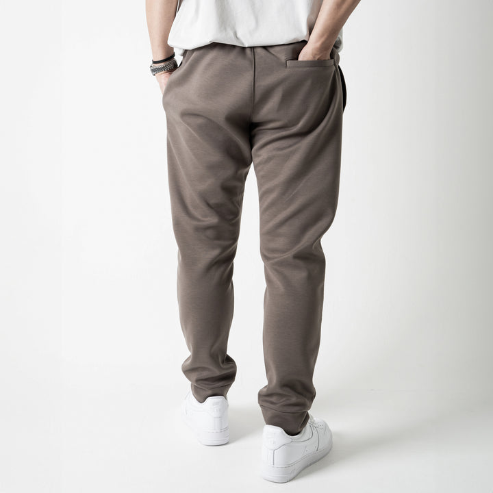 【予約商品】ECB JOGGER PANTS