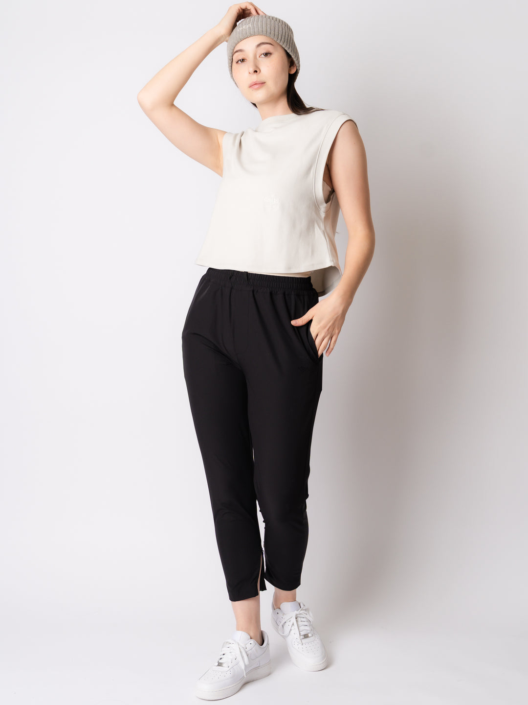 WMNS C-MESH SLEEVELESS SHORT SHIRT