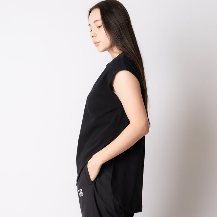 WMNS C-MESH ROUND SLIT TANK TOP