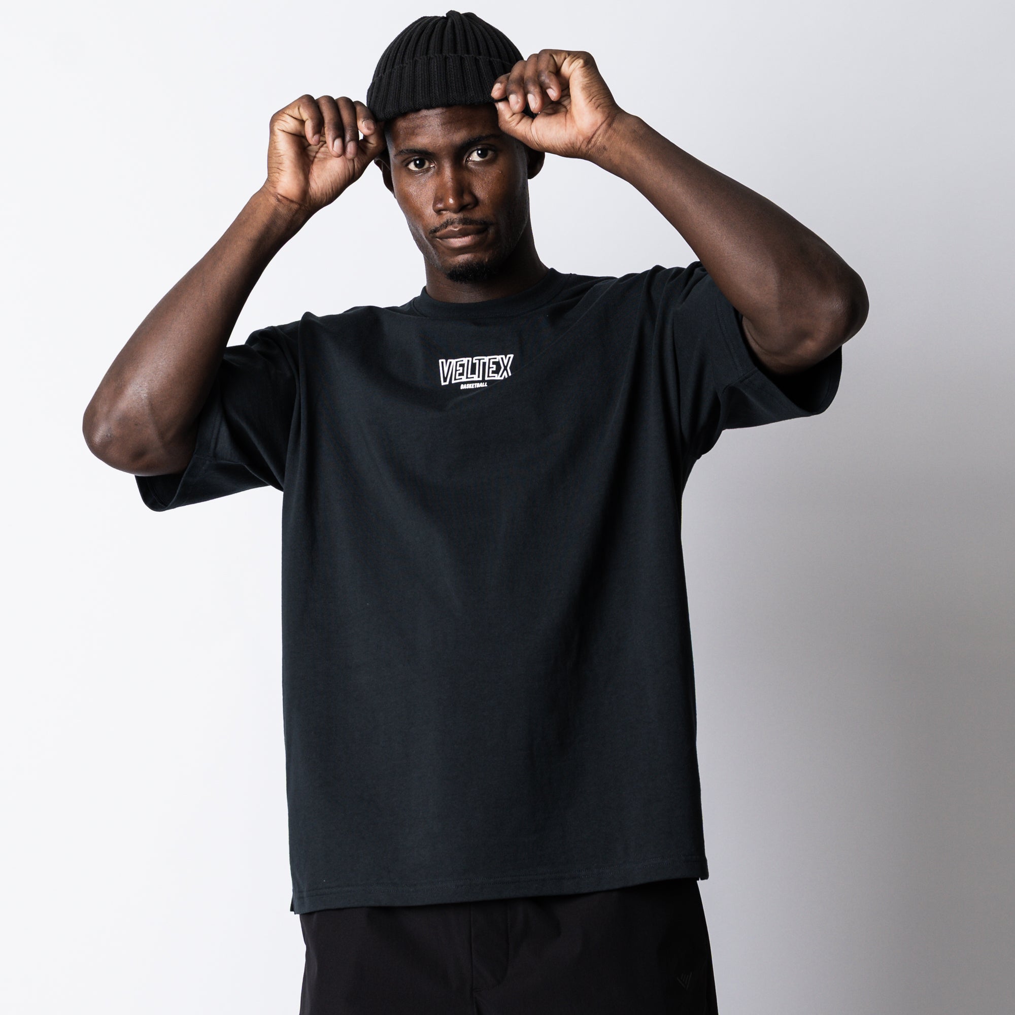 メンズ【ovys公式】ベルテックス静岡 × ovys 2025-26 Tシャツ – ovys