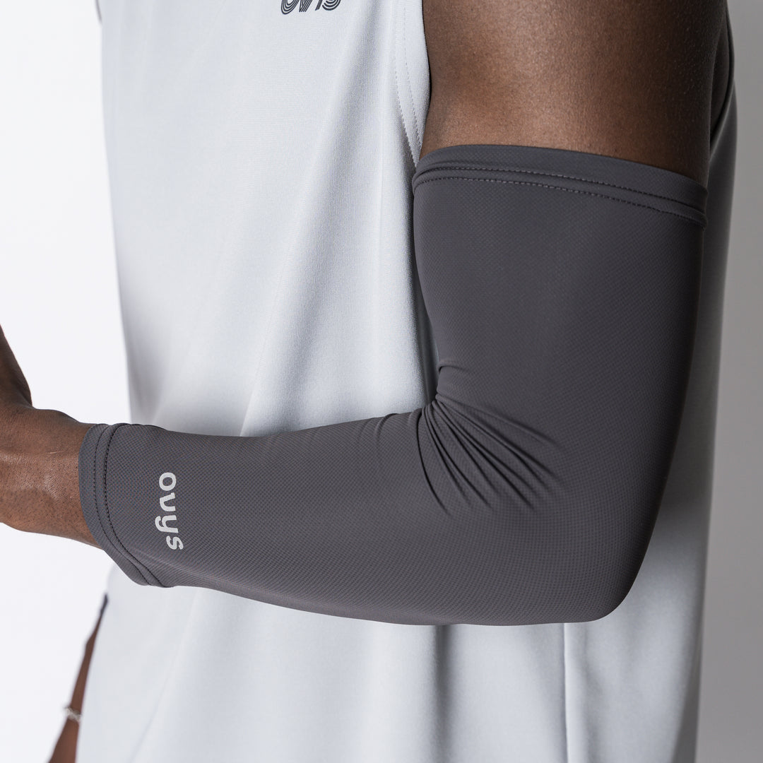 PERFORMANCE ARM SLEEVE