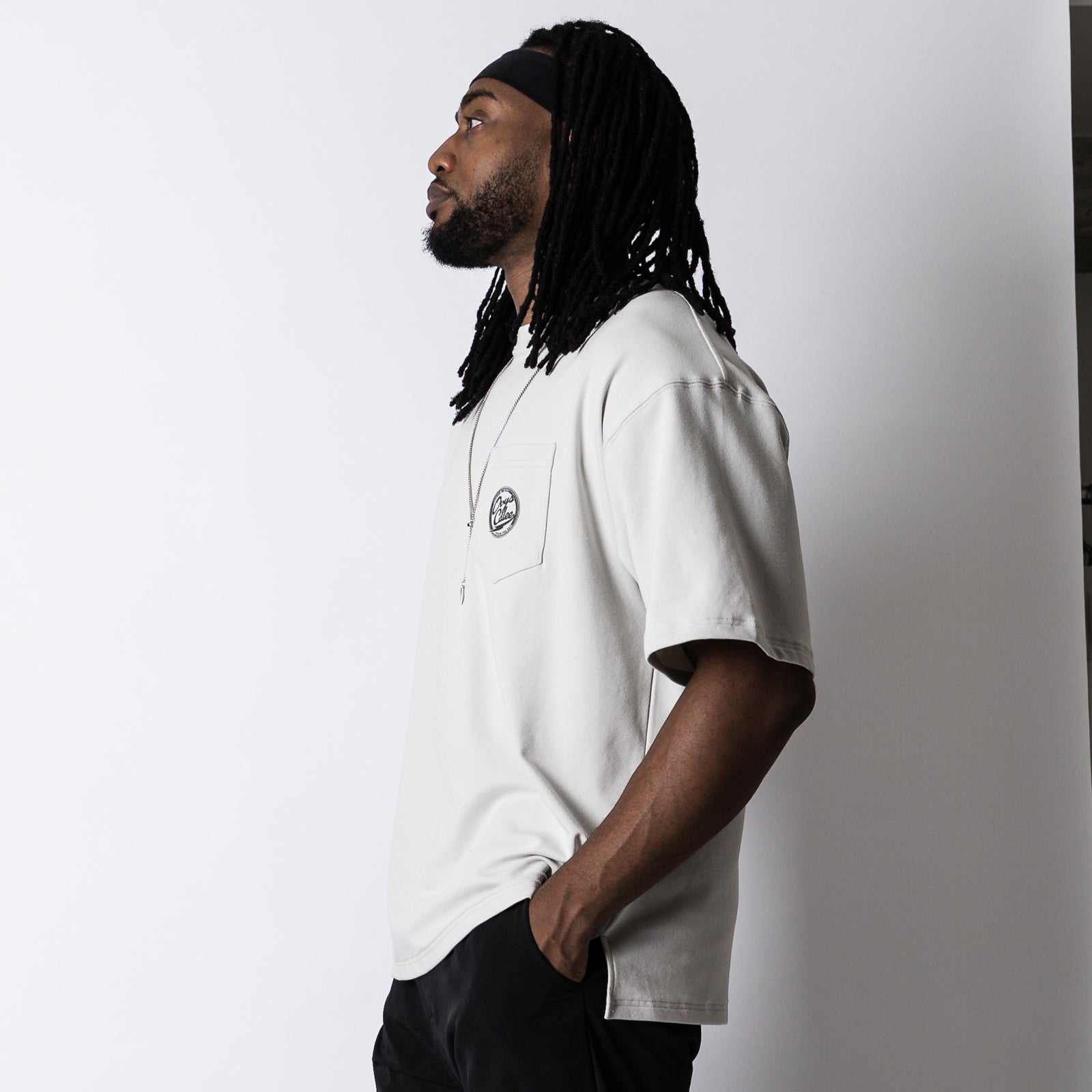CALEE × ovys LOGO C-MESH OVERSIZED PKT SS TEE – ovys(オーヴィーズ)