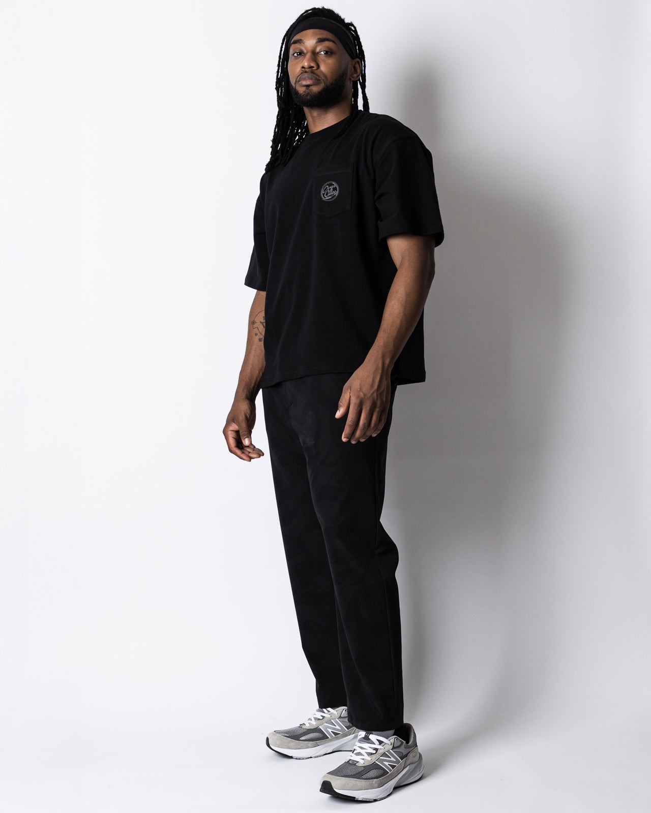CALEE × ovys LOGO C-MESH OVERSIZED PKT SS TEE – ovys(オーヴィーズ)