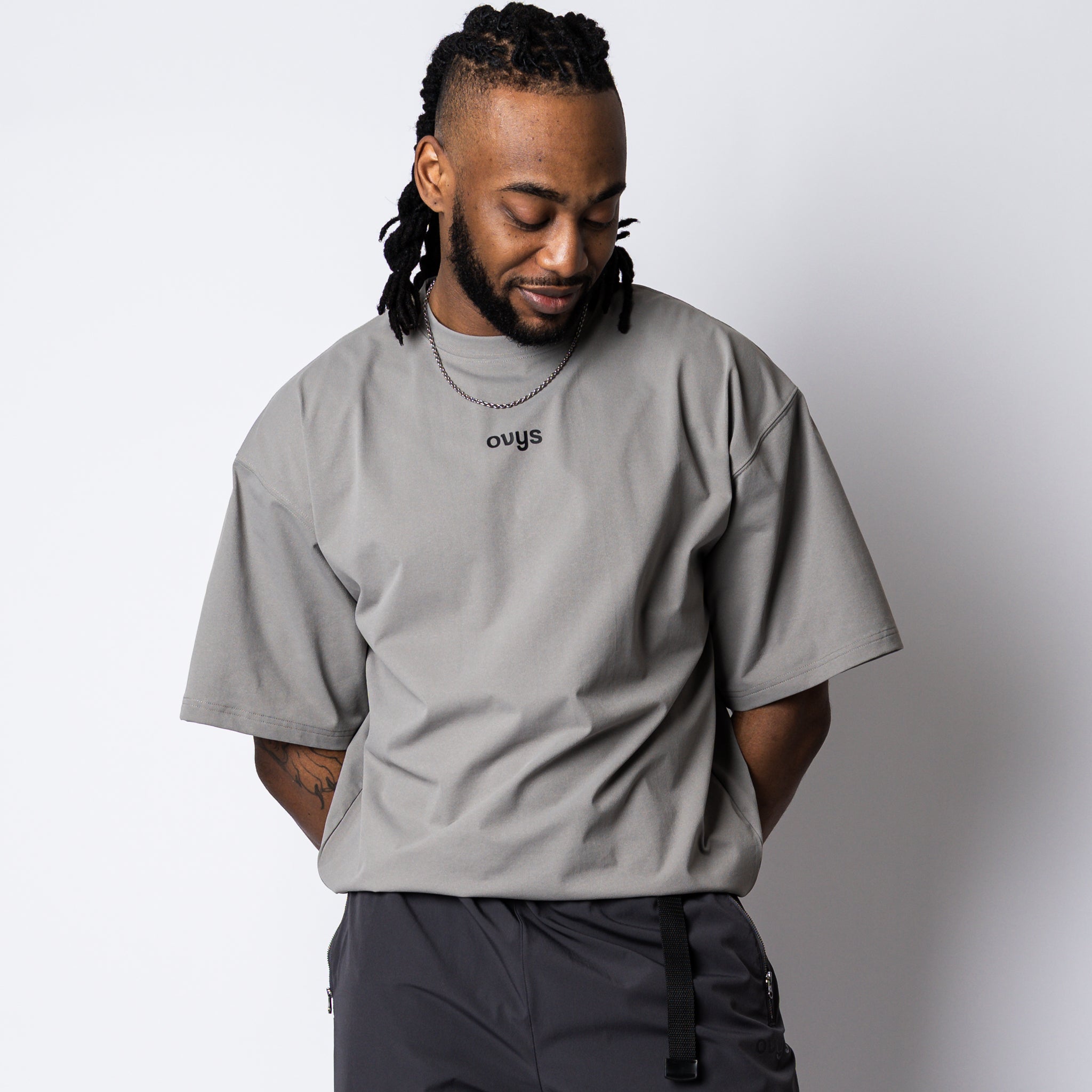 MINI LOGO META DRY OVERSIZED TUCK IN SS TEE – ovys(オーヴィーズ)
