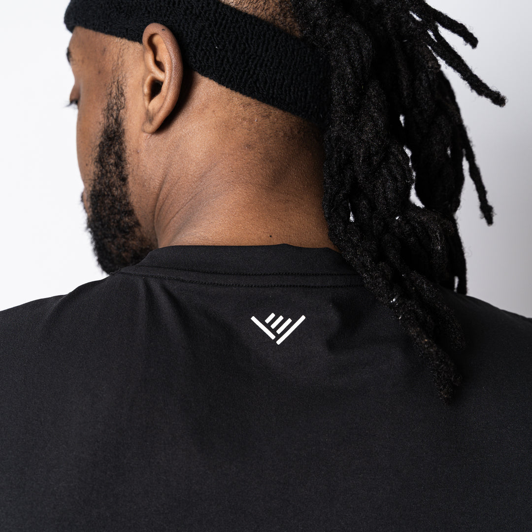 【3/13(金)発売】LINEAR META DRY TIGHT TANK TOP