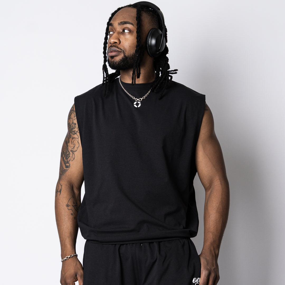 【6/12(金)発売】META DRY TUCK IN SLEEVELESS SHIRT
