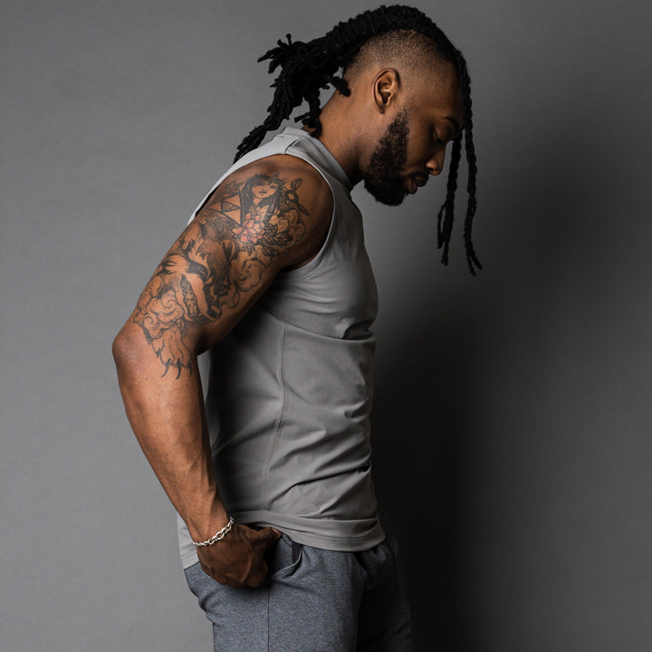 【3/13(金)発売】LINEAR META DRY TIGHT TANK TOP