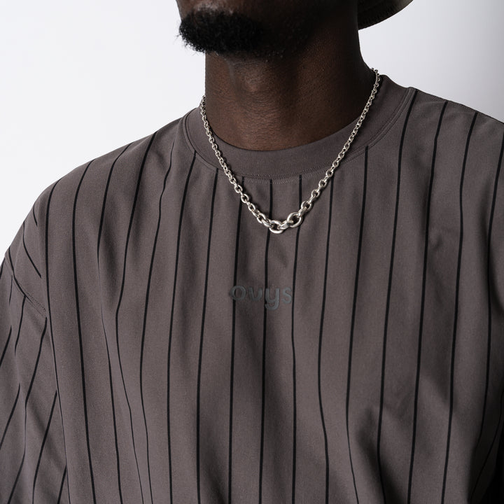 【8/7発売】STRIPE META DRY OVERSIZED TUCK IN SS TEE