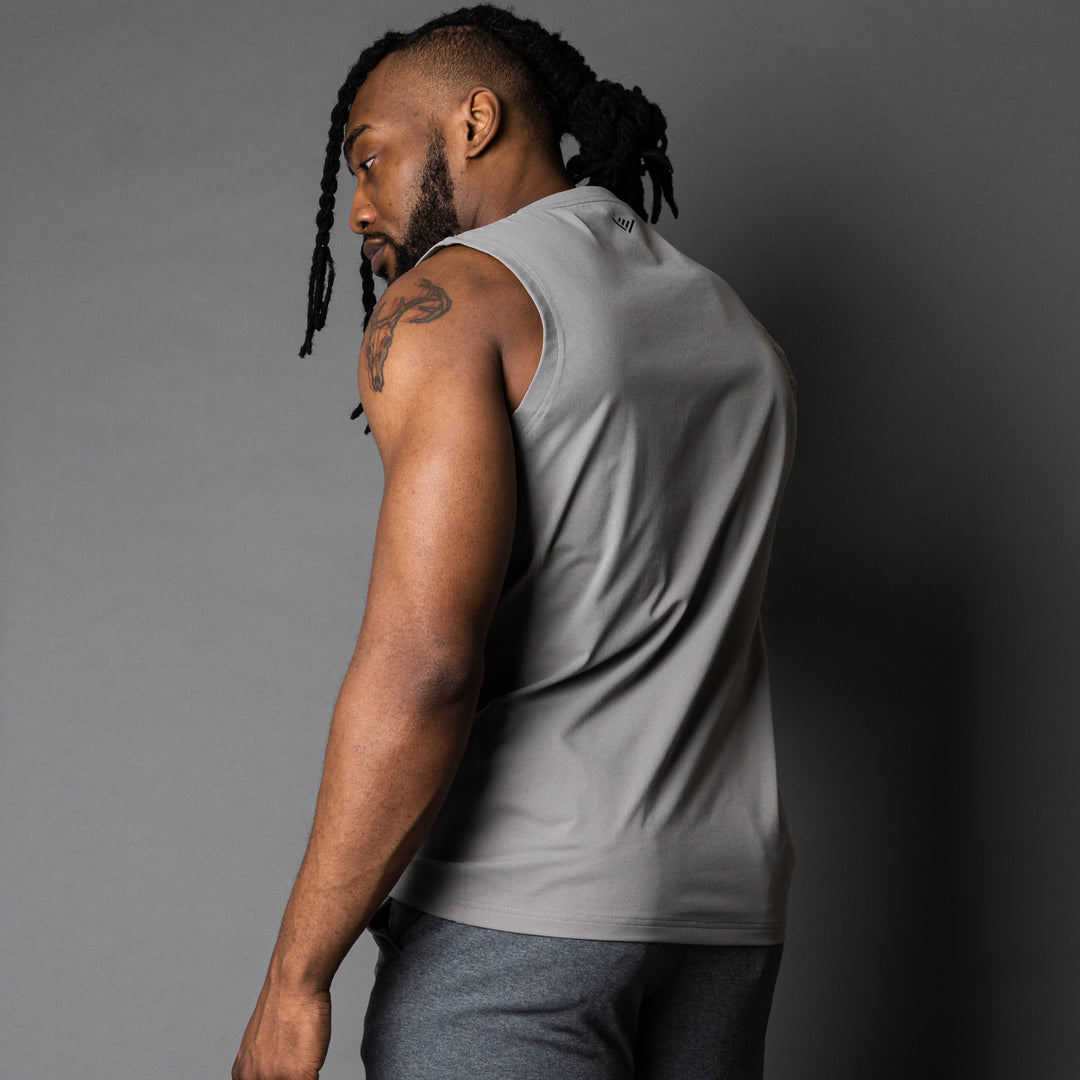 【3/13(金)発売】LINEAR META DRY TIGHT TANK TOP