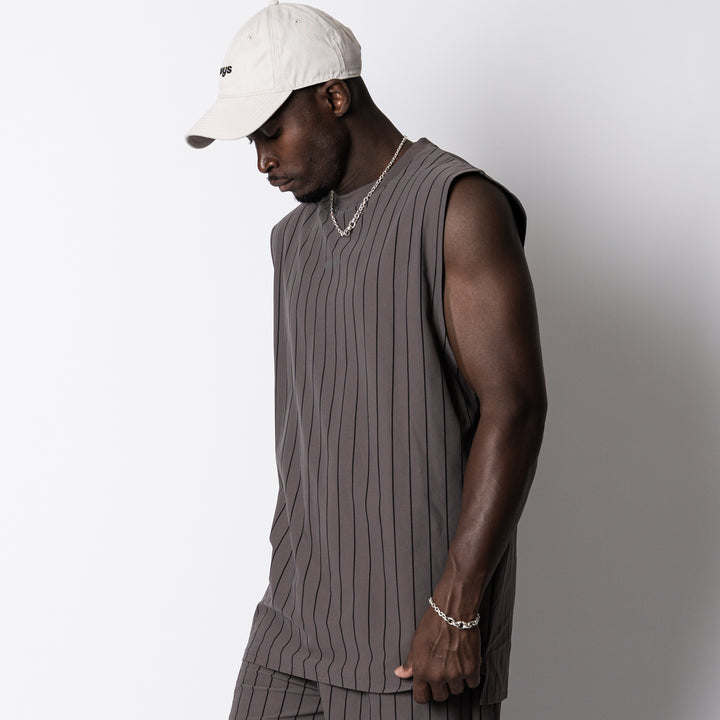 【8/7発売】STRIPE META EASY SLEEVELESS SHIRT