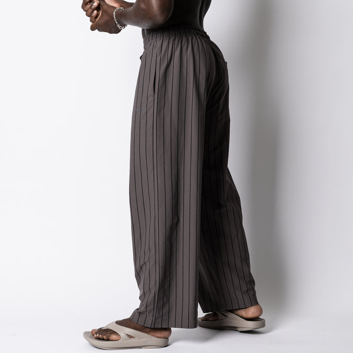 【8/7発売】STRIPE META DRY COMFORT PANTS
